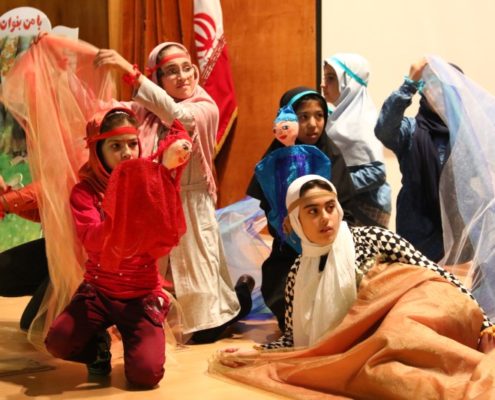 اجرا نمایش توسط کودکان