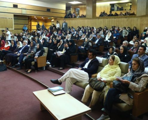 روز اول همایش با من بخوان
