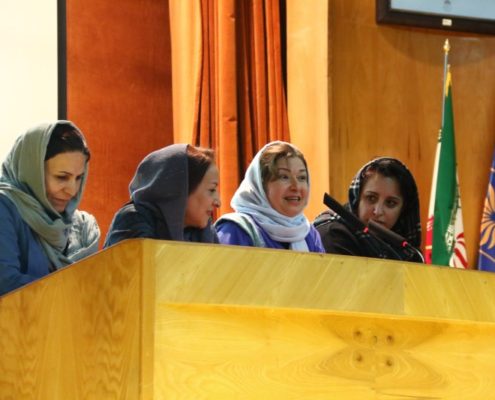 آموزشگران برنامه با من بخوان