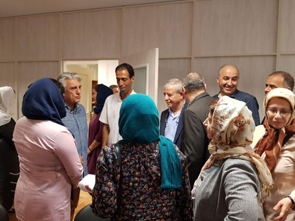 مراسم گشایش خانه «با من بخوان» و آموزش خلاق خانواده مافی