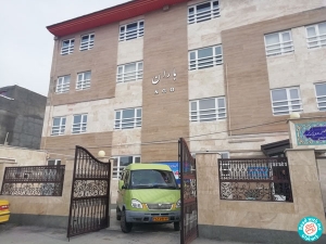 کتابخانه‌ی سیار قروه