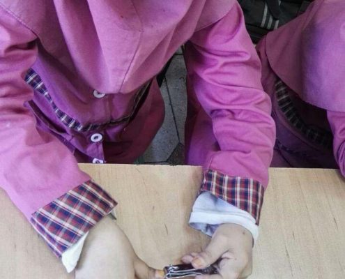 بلندخوانی کتاب چرا باید دست‌هایم را بشویم وقتی کثیف نیستند، محمودآباد، اردیبهشت 97