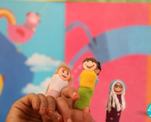 اجرای نمایش خانواده‌ی انگشتی، زاهدان، آبان 96