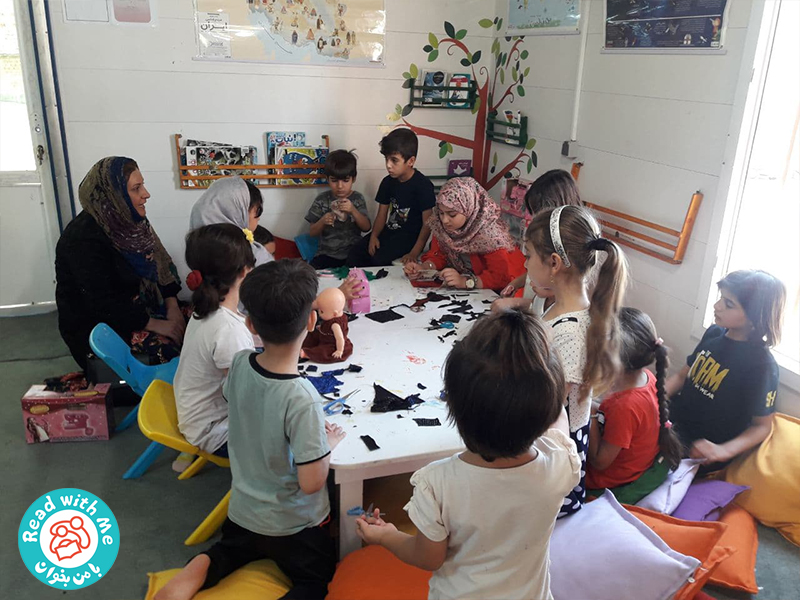 فعالیت بلندخوانی کتاب کازیمیر